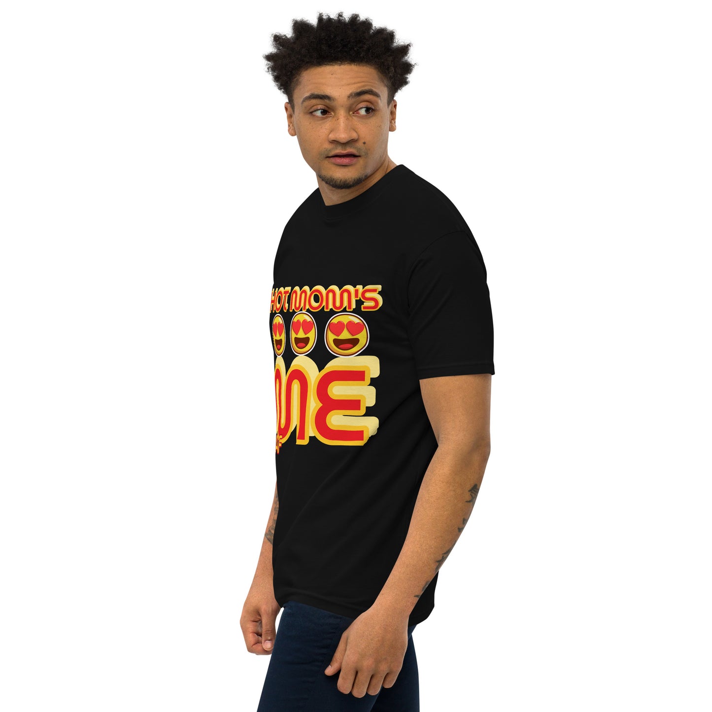 AF HOT MOMS LOVE ME Men’s premium heavyweight tee