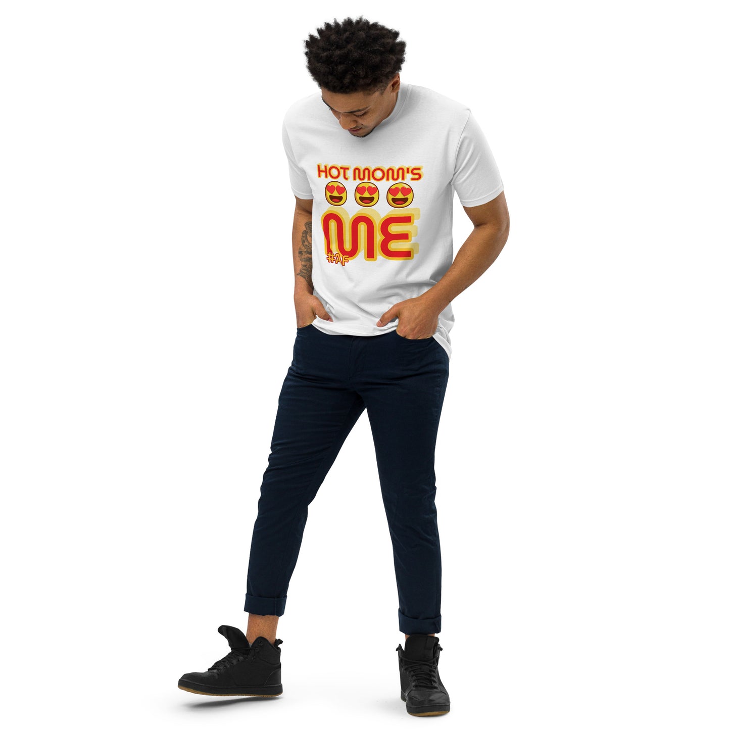 AF HOT MOMS LOVE ME Men’s premium heavyweight tee